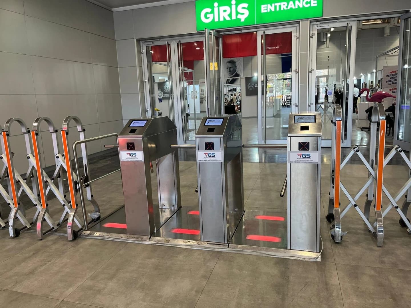 TGS Bilişim fuar kurulumu 13